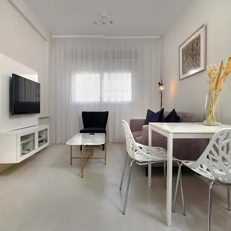 Apartamento Phaedrus Living Mini Art House Pollock
