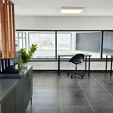 Apartman Phaedrus Living Mini Art House Pollock Nicosia