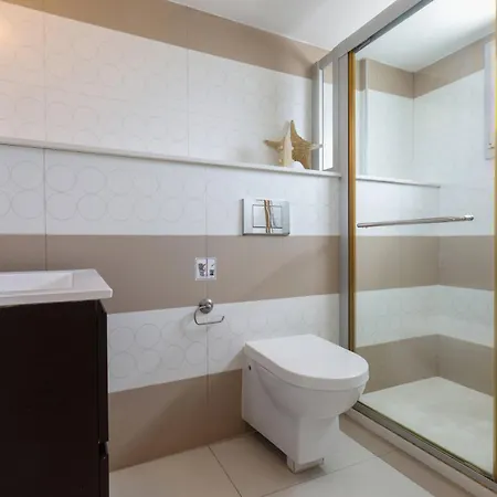 Apartament Phaedrus Living Mini Art House Pollock